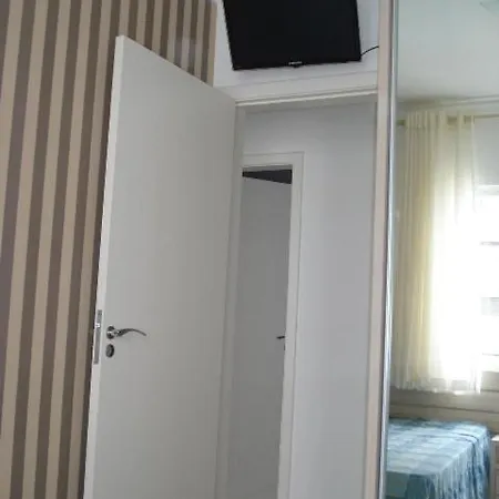 Apartamento Vista Mar - Pe Na Areia Balneário Camboriú Exterior foto